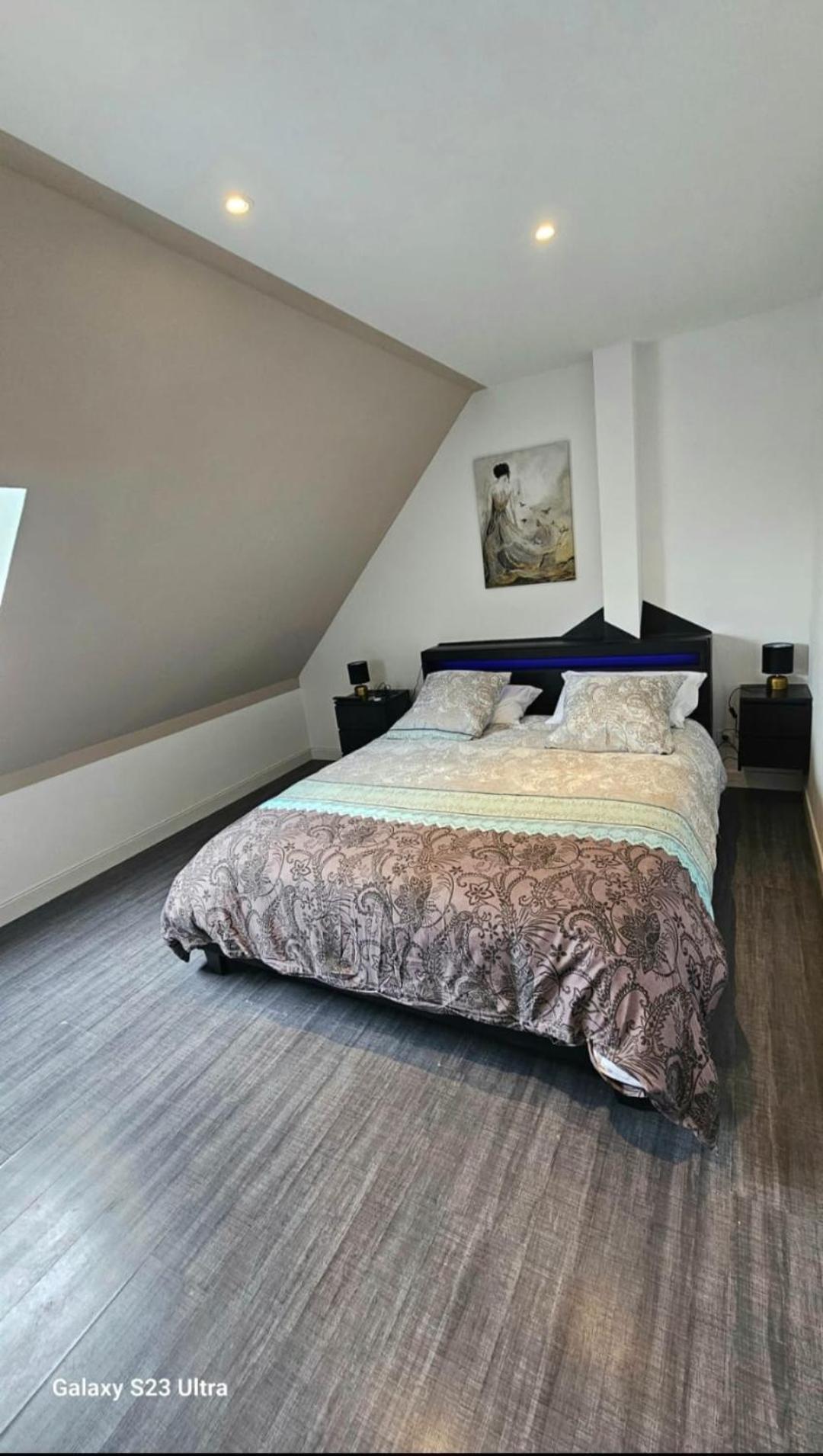 Hotel Madame à Clérey Extérieur photo